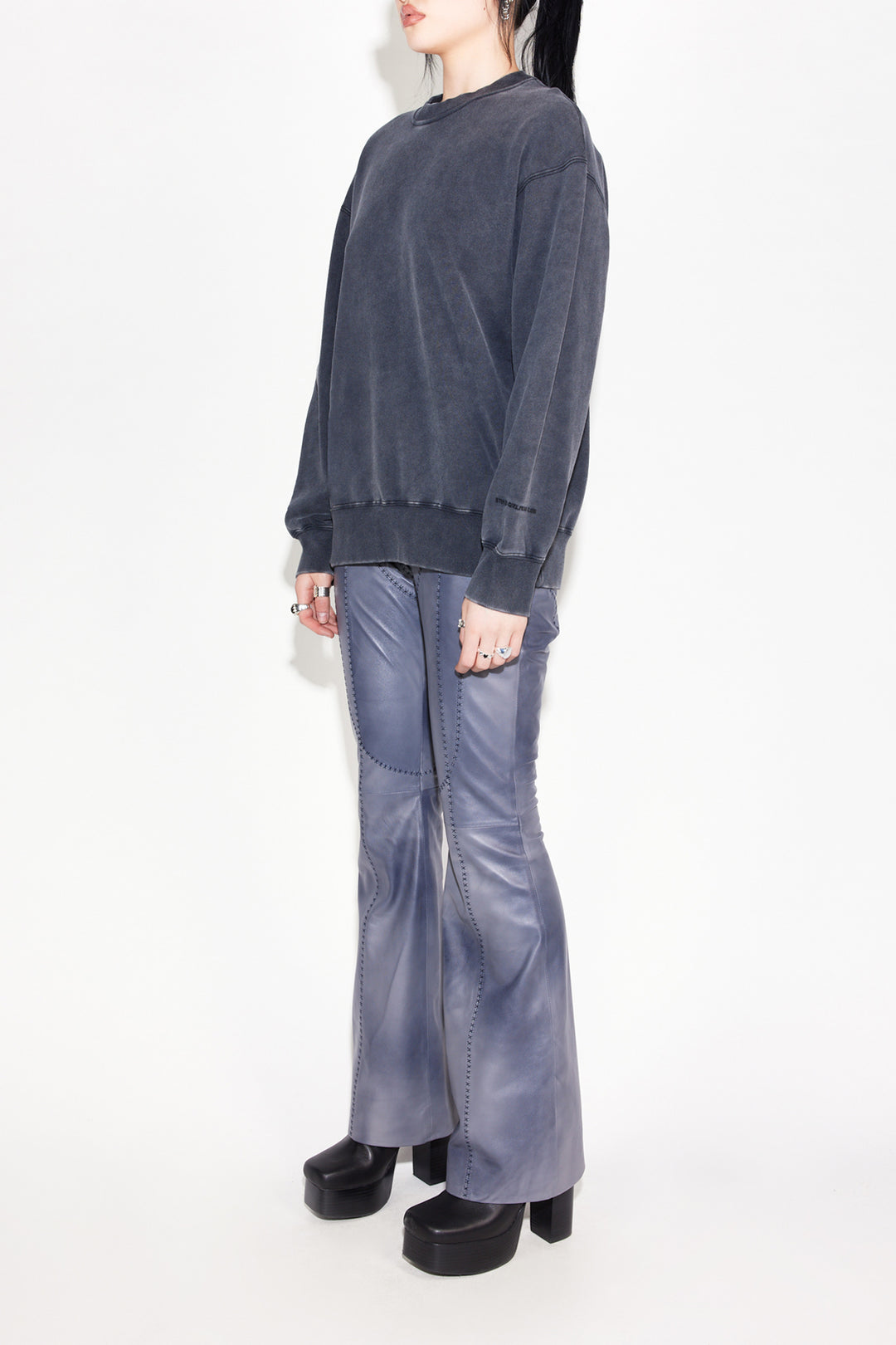 Slither Crew - Aged Charcoal