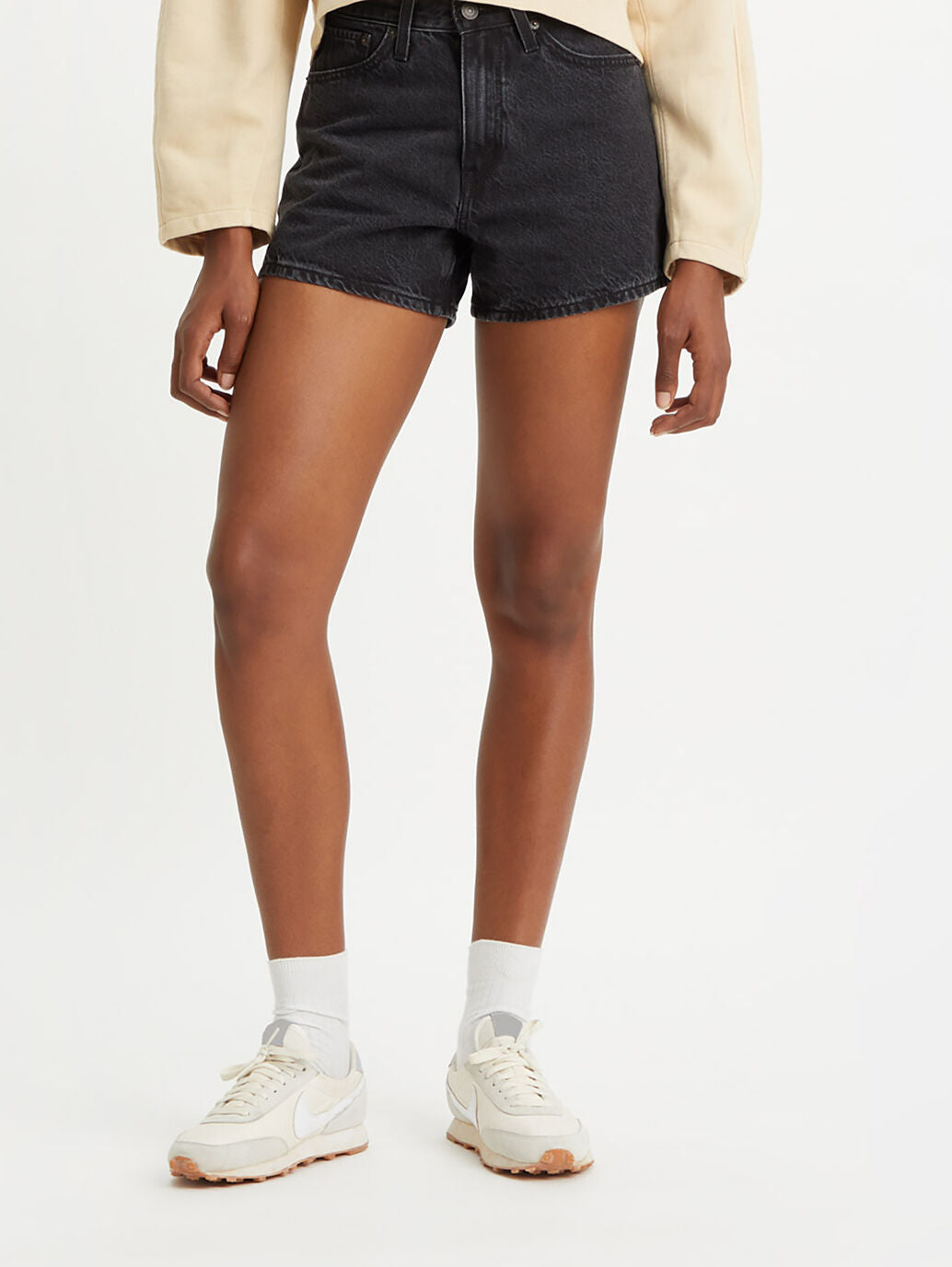80s Mom Short - Not to Interupt