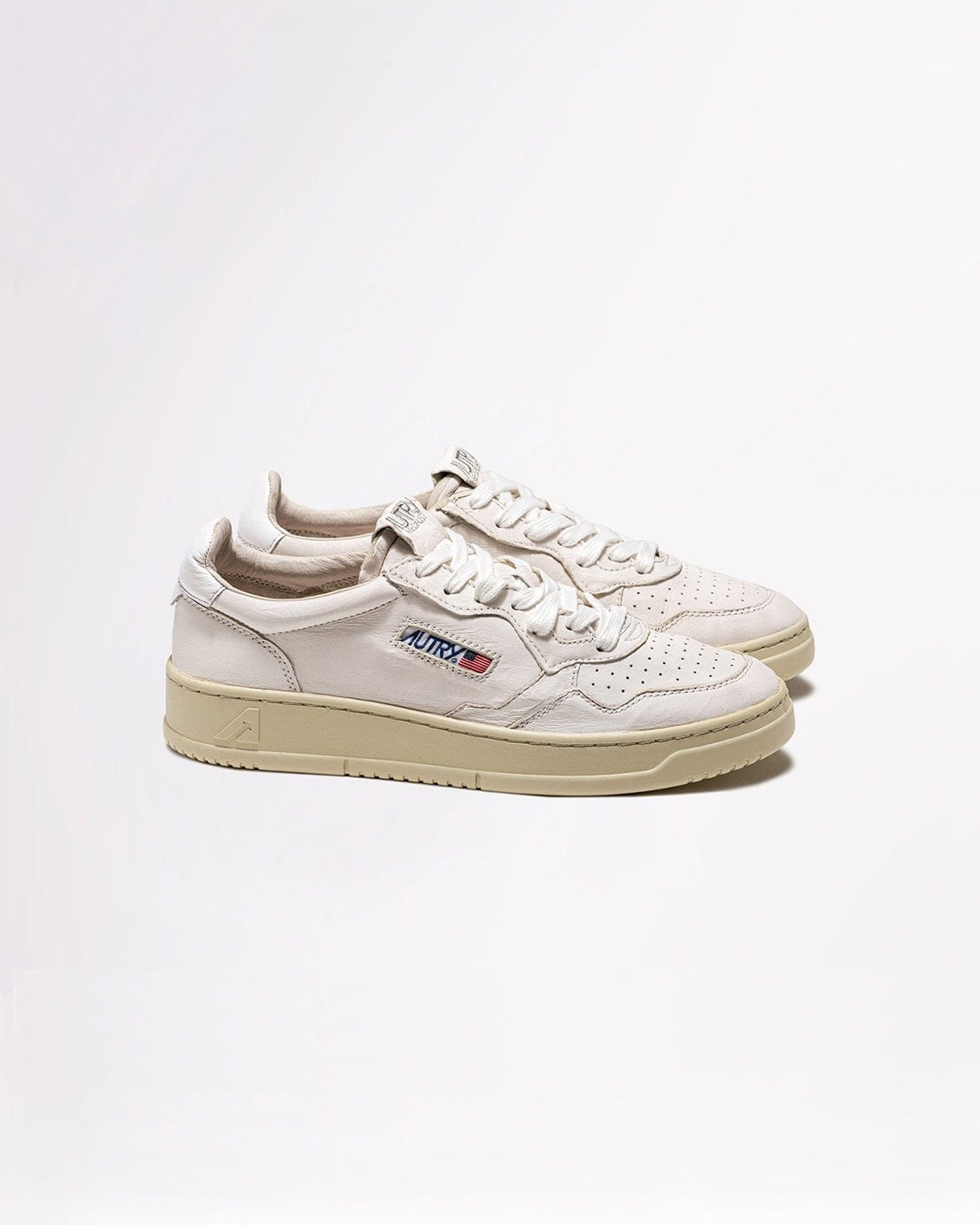 Medalist - White GG04