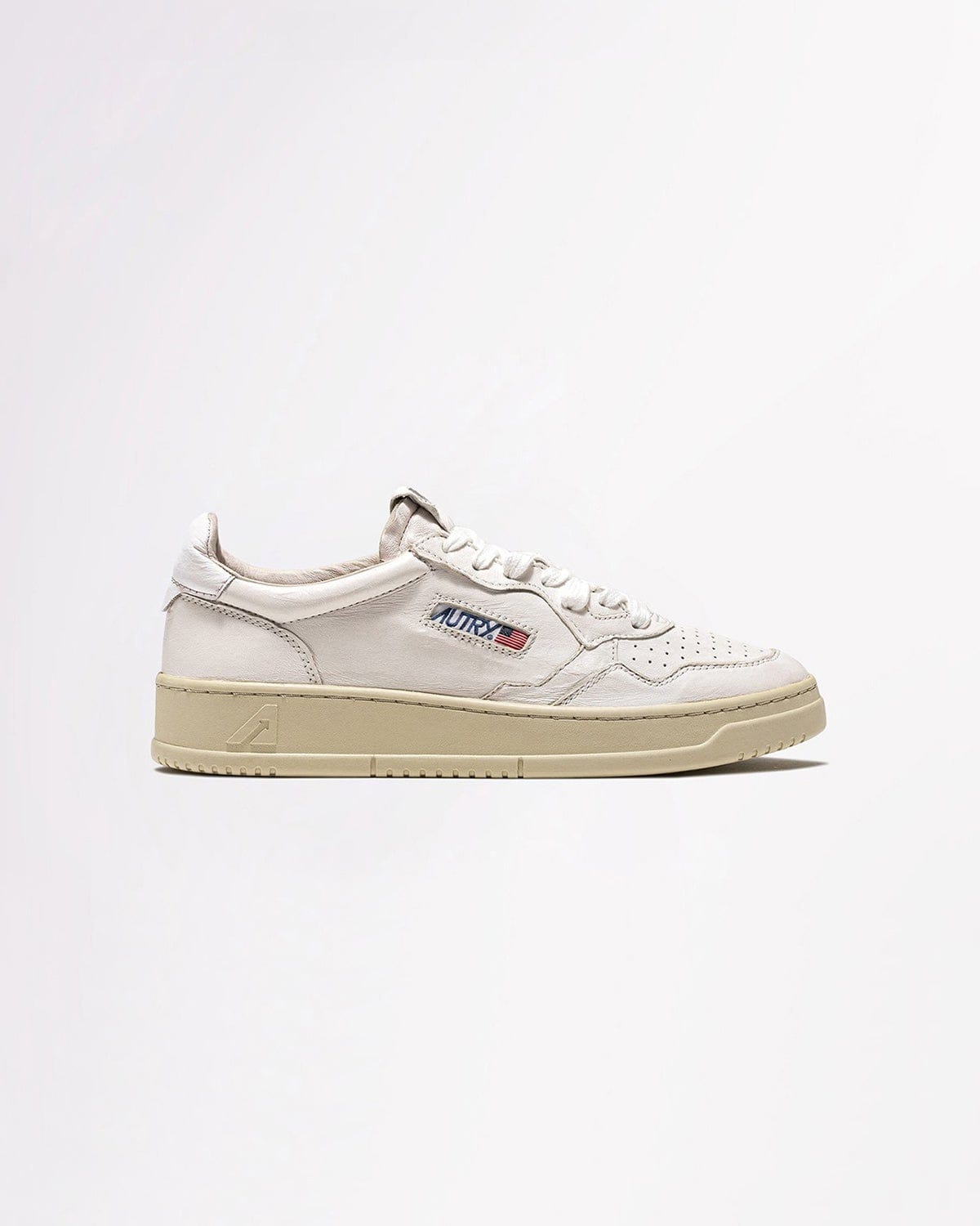 Medalist - White GG04