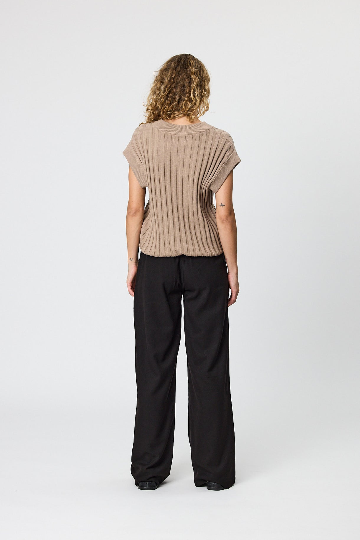 Lillie Knit Vest - Oat