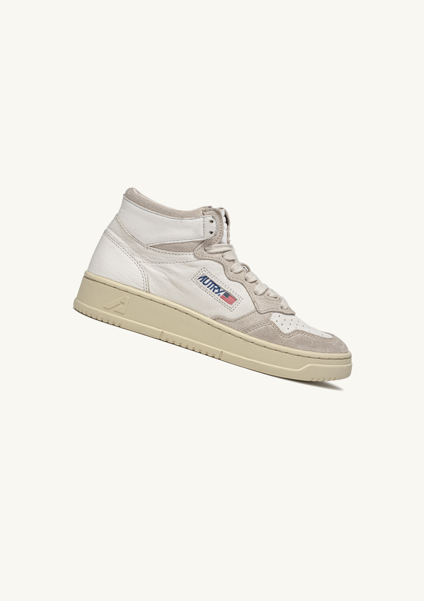 Medalist Mid - White/Suede