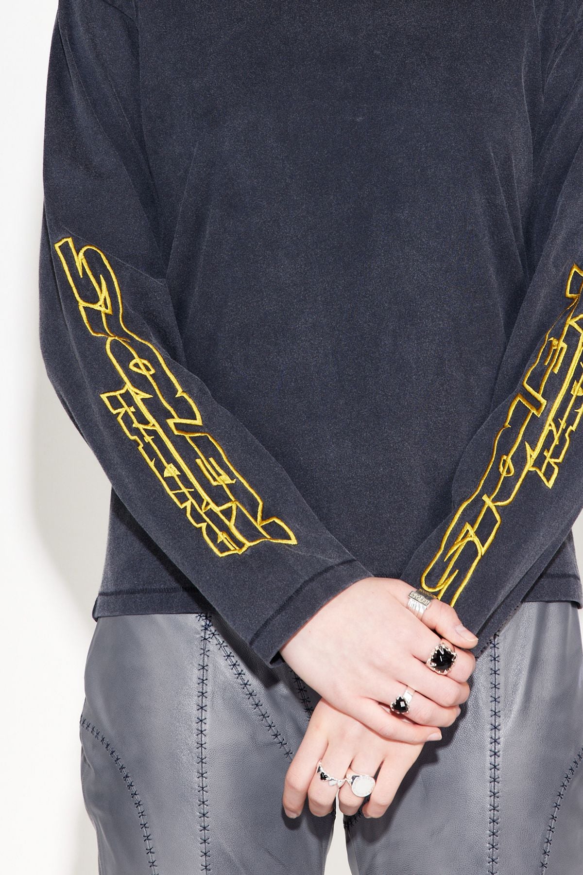 Gothic 1 L/S Tee - Aged Charcoal