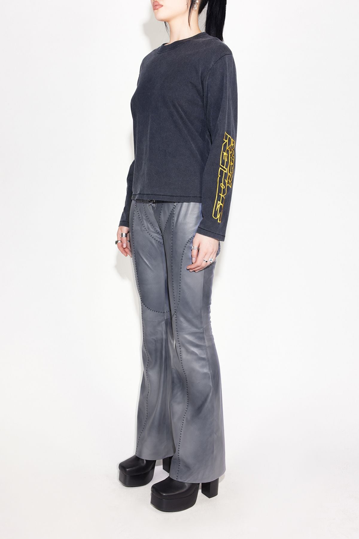 Gothic 1 L/S Tee - Aged Charcoal