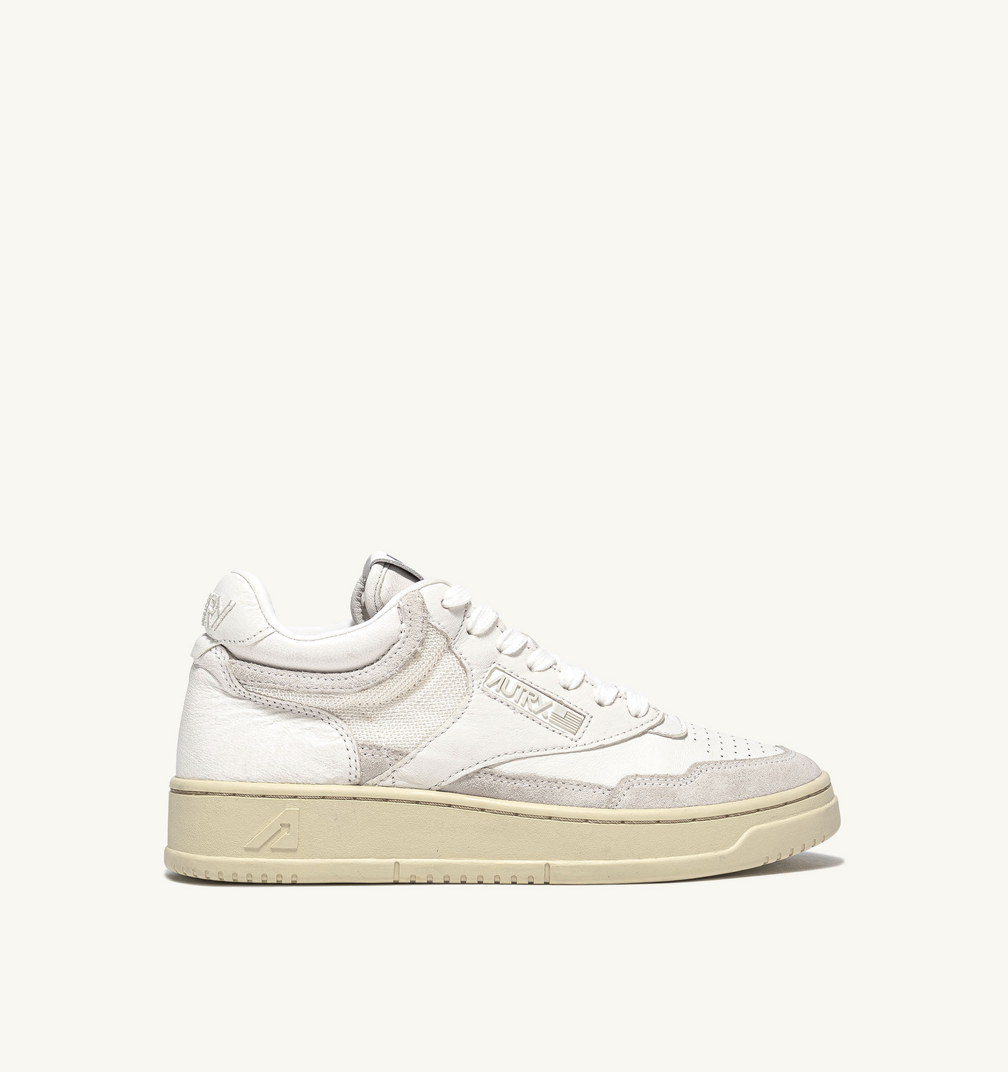 Mid Open - All White