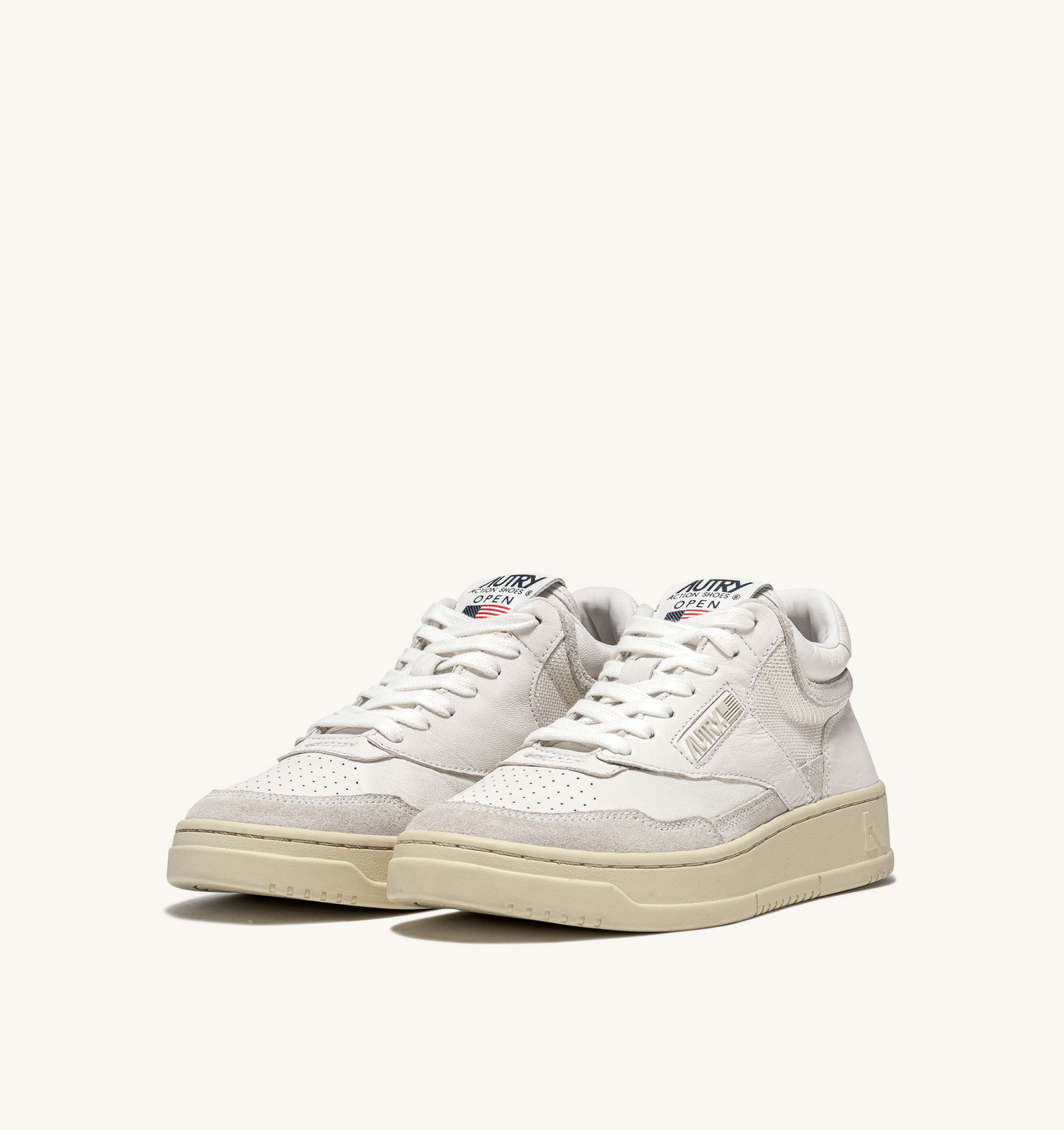 Mid Open - All White