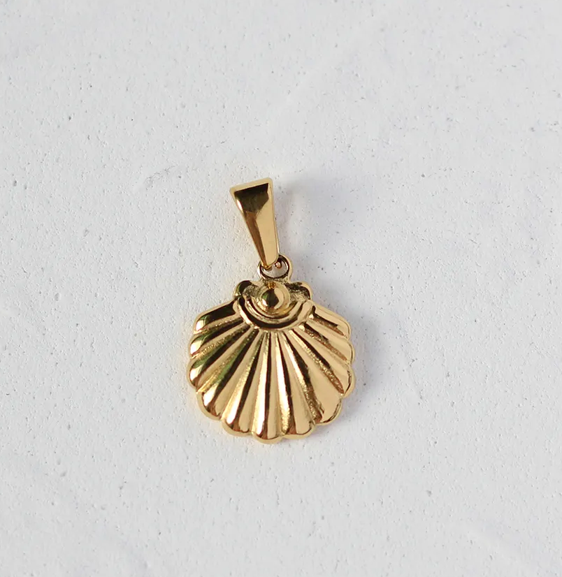 Heartfelt Charms - Gold
