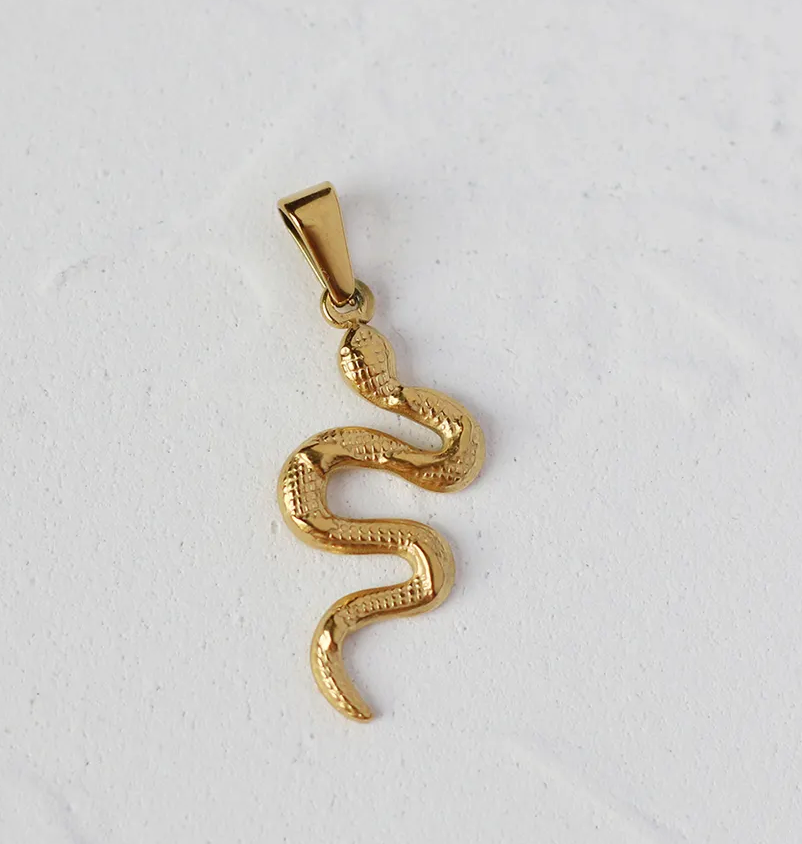 Heartfelt Charms - Gold