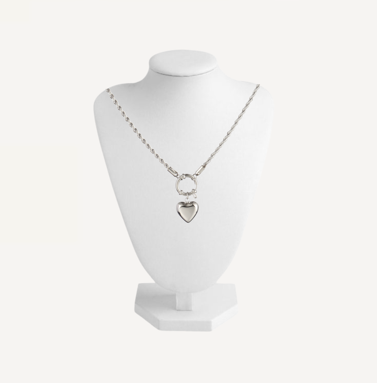 Holly Necklace