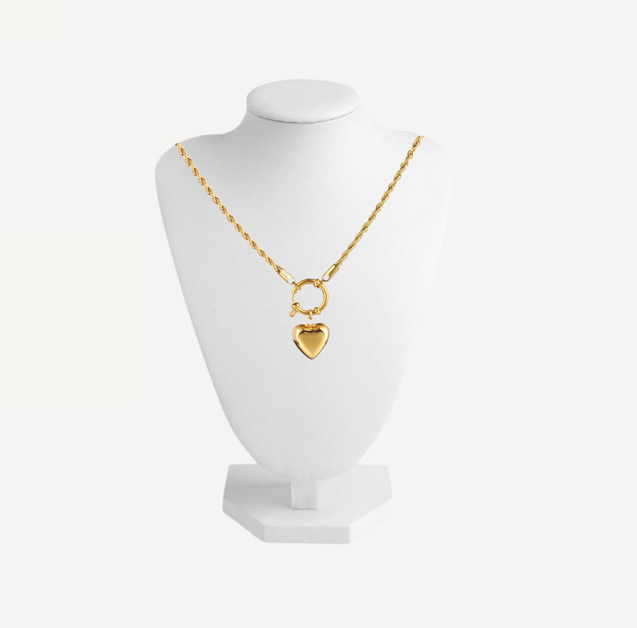 Holly Necklace