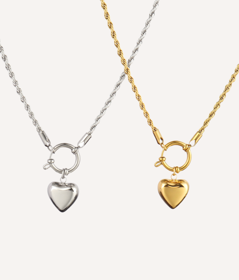 Holly Necklace