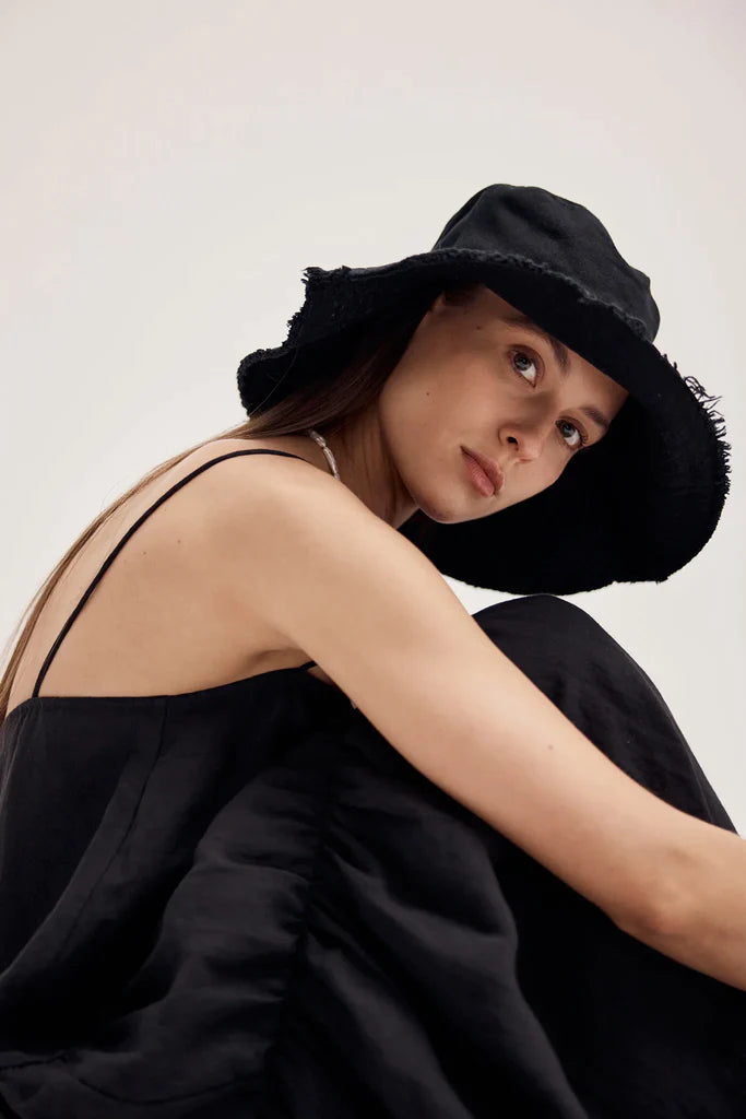 Nonna Hat - Black
