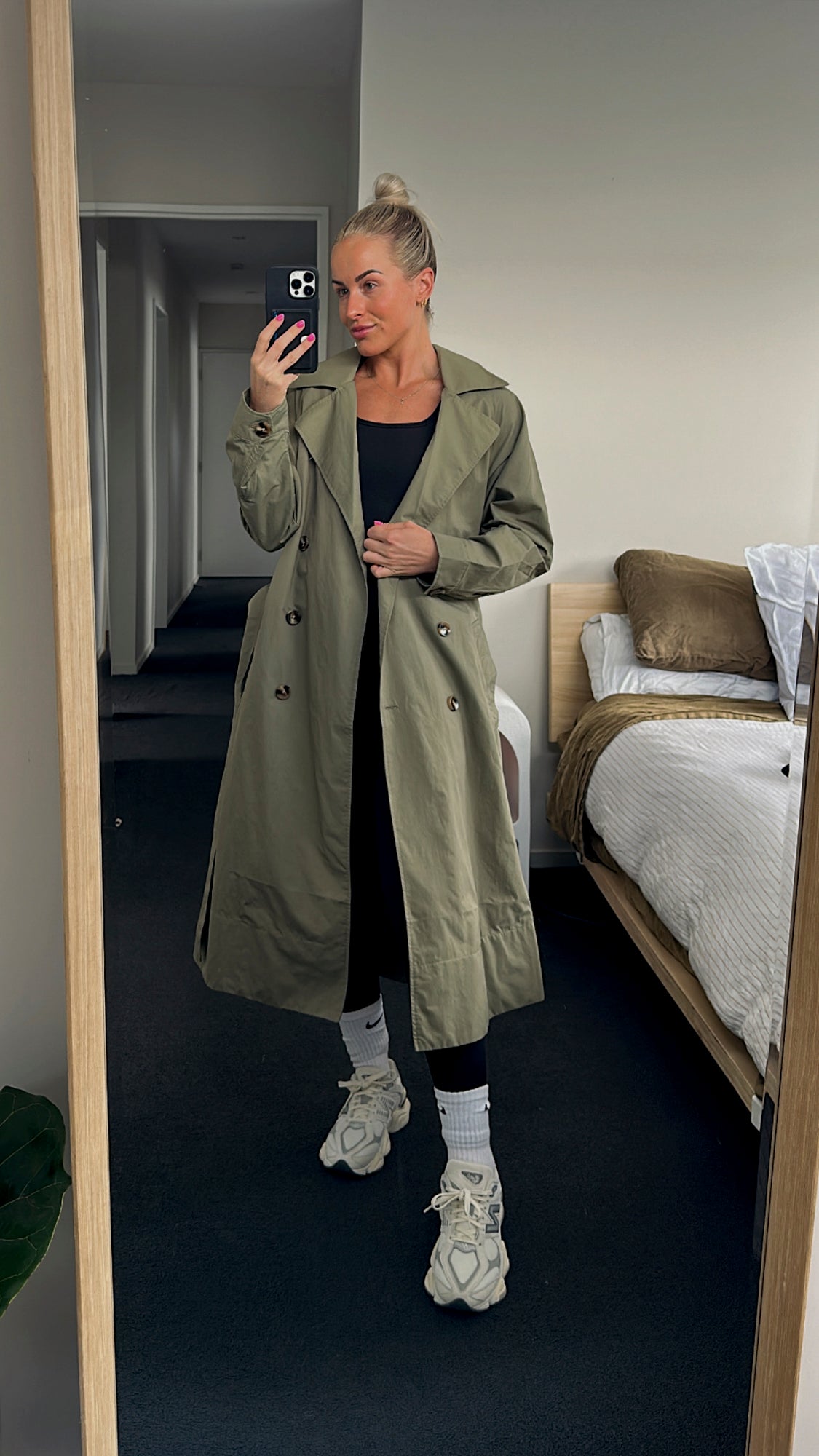 Hybrid Trench - Olive