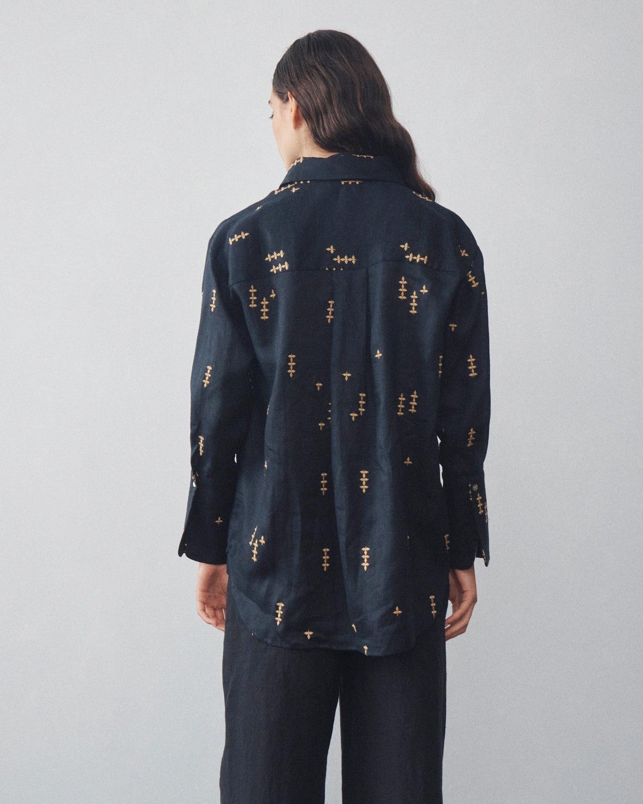 Pepper Shirt - Embroidered Black