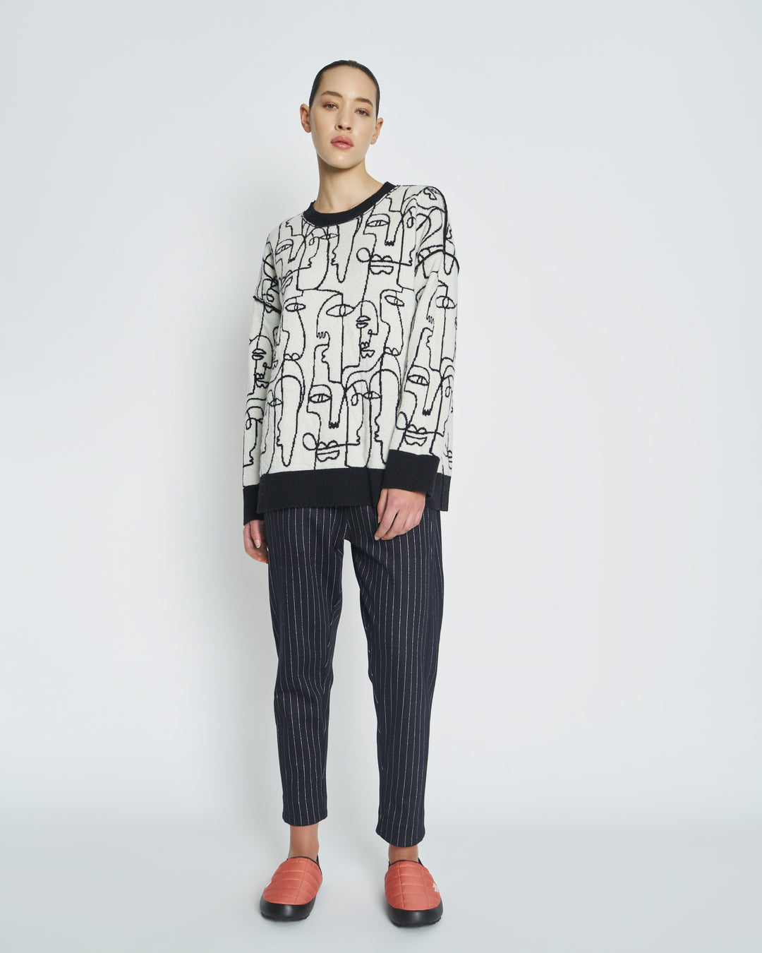 Face Crew Sweater - Black/White
