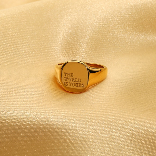 Heartfelt Signet Ring - The World is yours