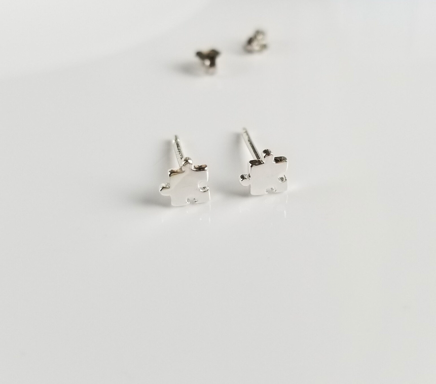 Beloved Classic Studs - Silver