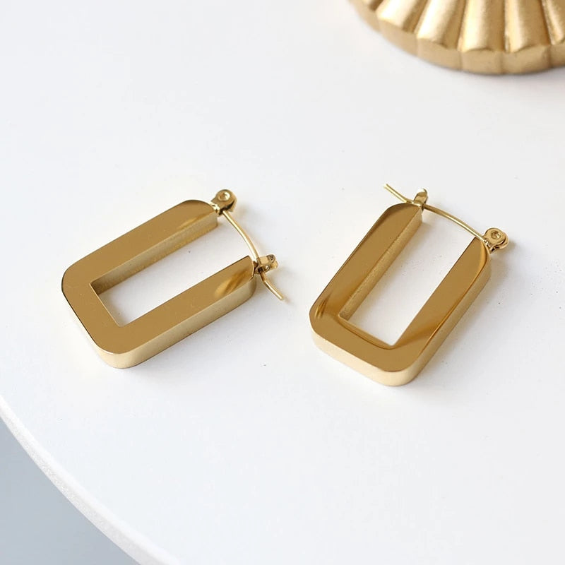 Courtney Hoops - Gold