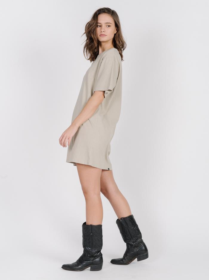 Traveller Merch Fit Tee Dress - Peyote